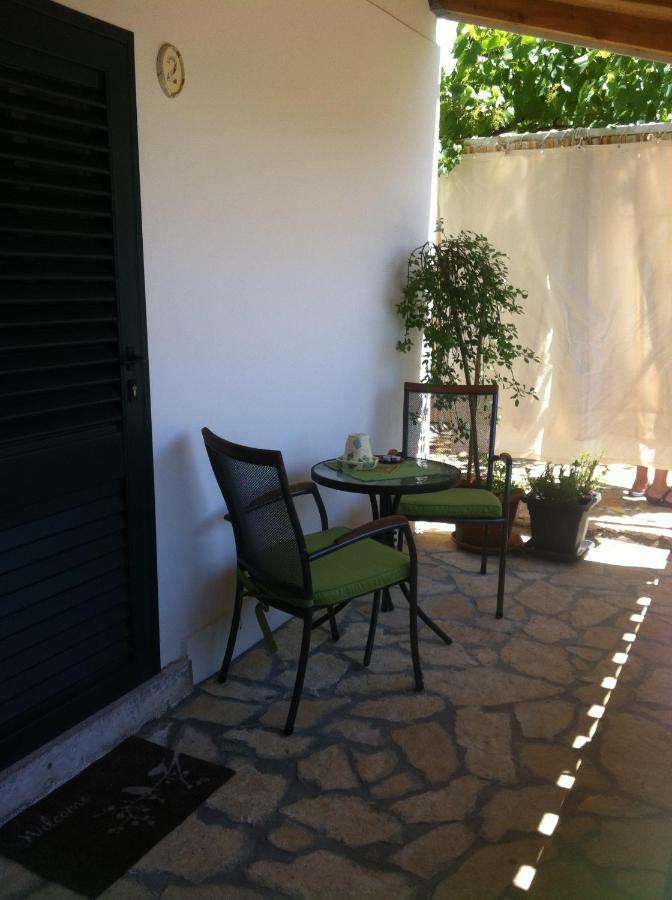 Apartments Dubrovnik Palm Tree Paradise Rum bild